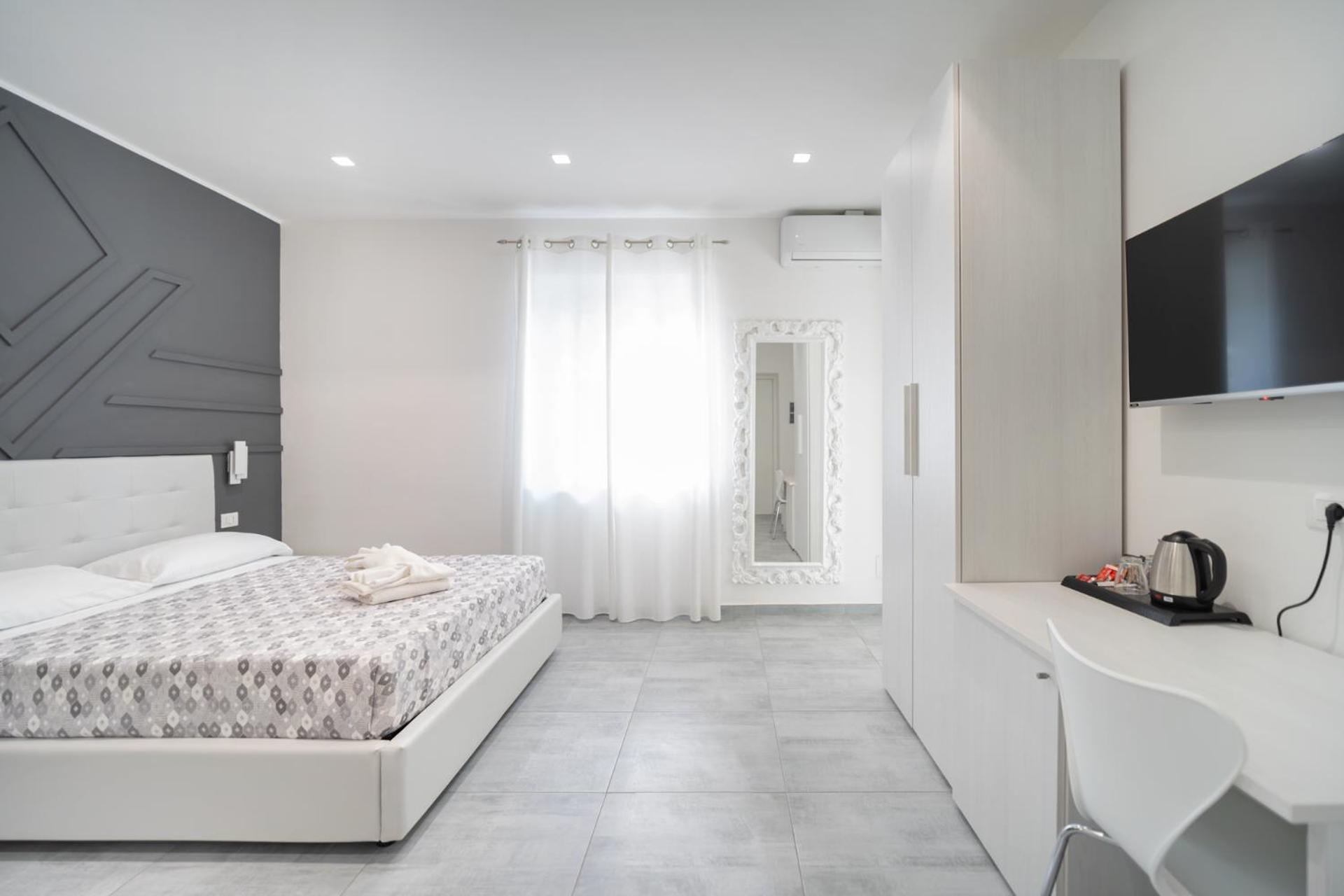 Vincent Guesthouse Scalea Bagian luar foto